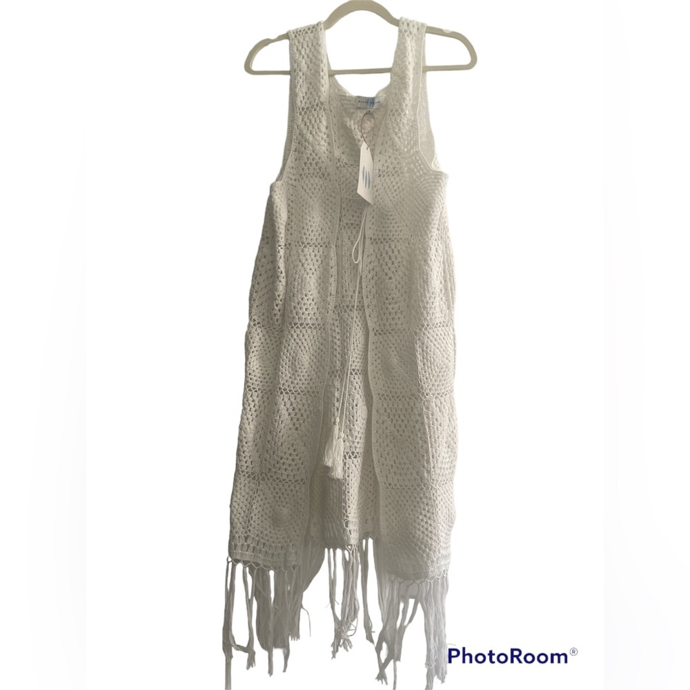 House of Skye moon love crochet vest . Size small women’s